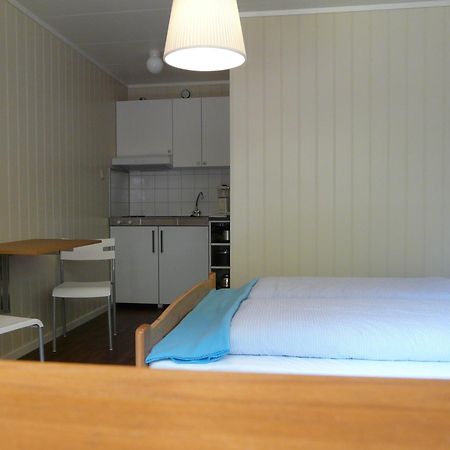 Kvamsdal Pensjonat 2 ไอด์ฟยอร์ด ภายนอก รูปภาพ